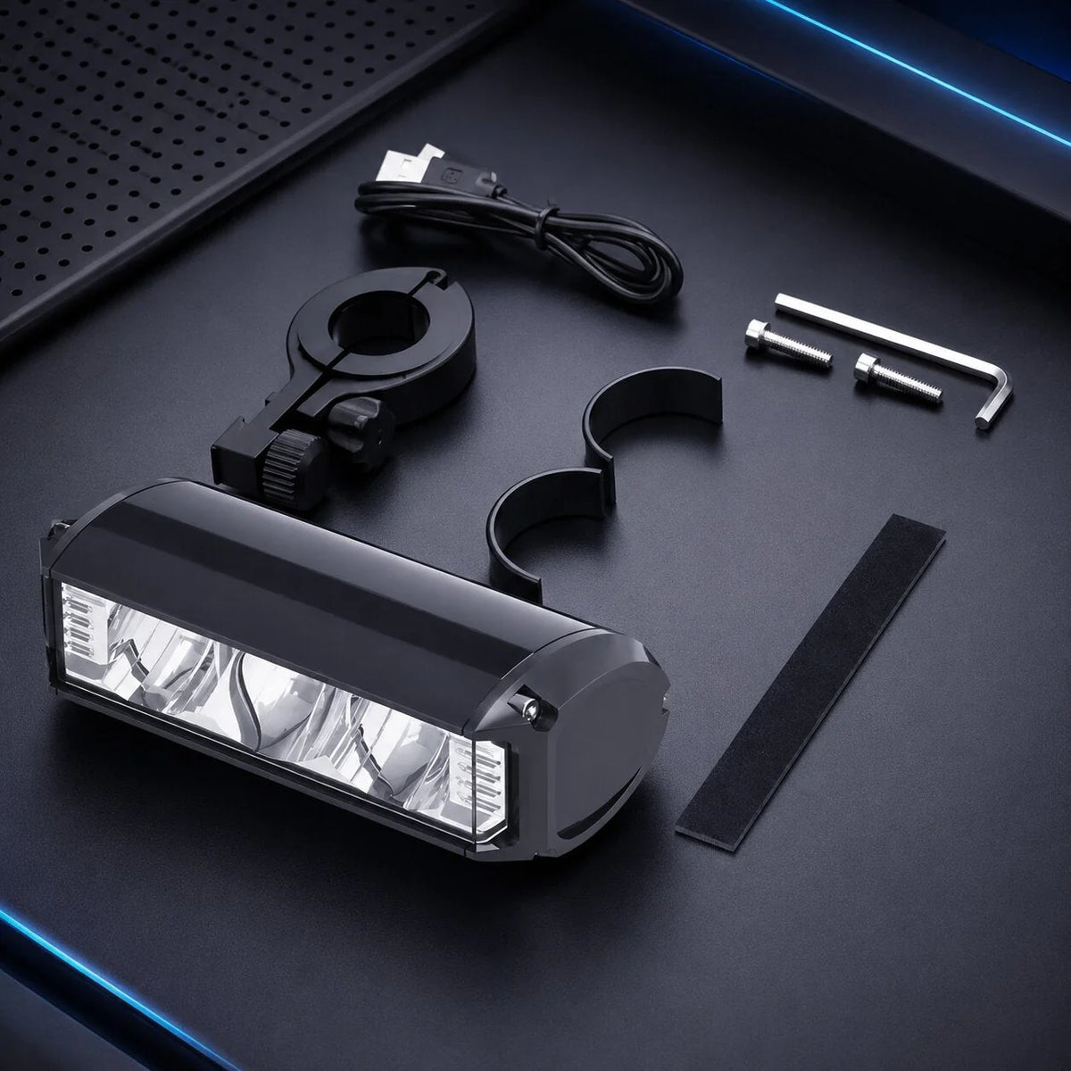 Front Bike Light 900 Lumen Rechargeable & Water-Resistant