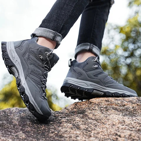 Hiking Boots Waterproof & Breathable All-Terrain Traction