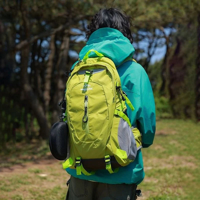 Hydration Backpack Lightweight Water-Resistant Padded Straps