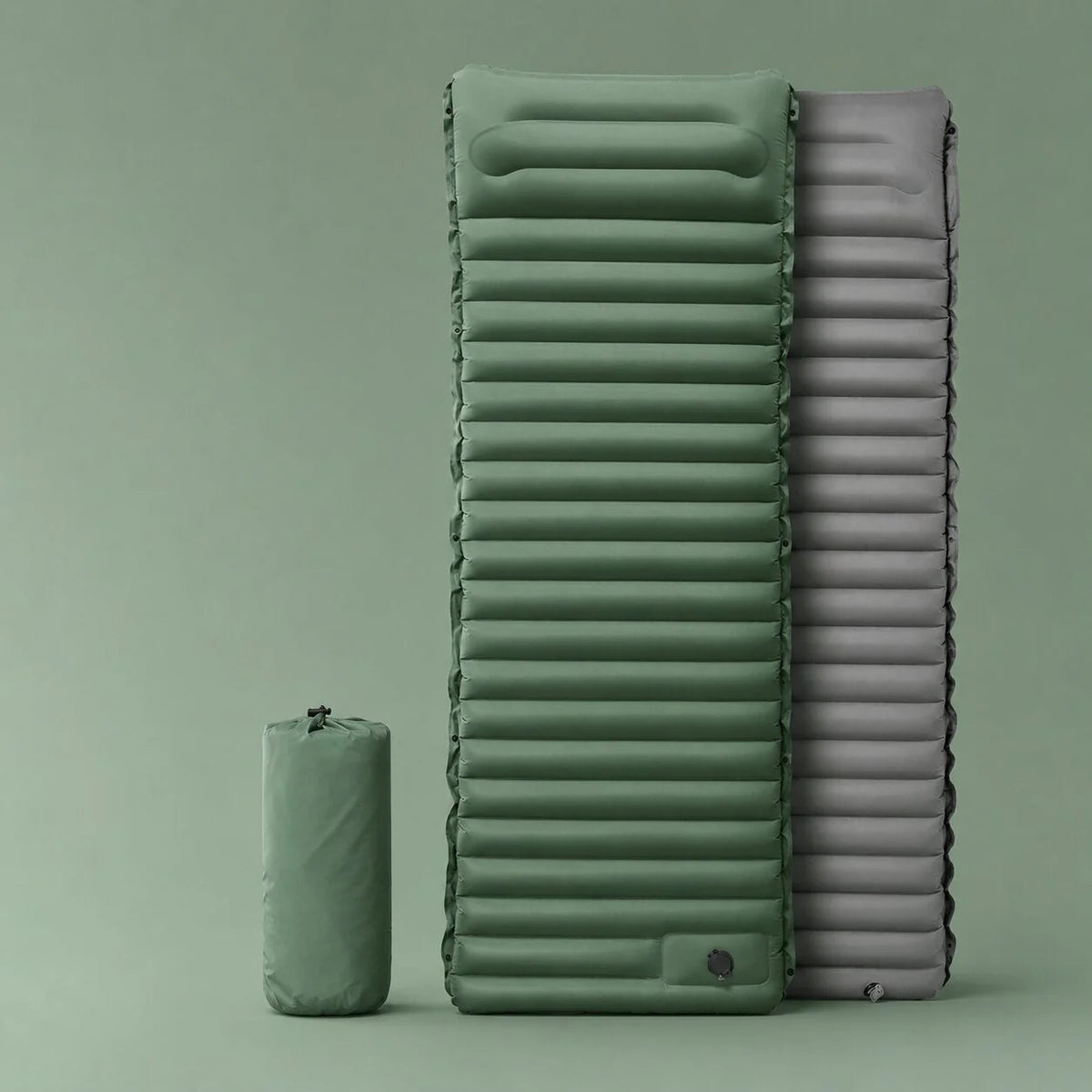 Inflatable Sleeping Mat Built-In Foot Pump Water-Resistant Nylon