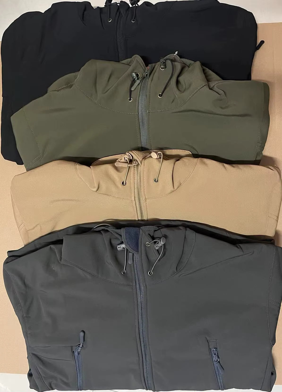Men's Softshell Jacket Hooded Fleece-Lined & Windproof