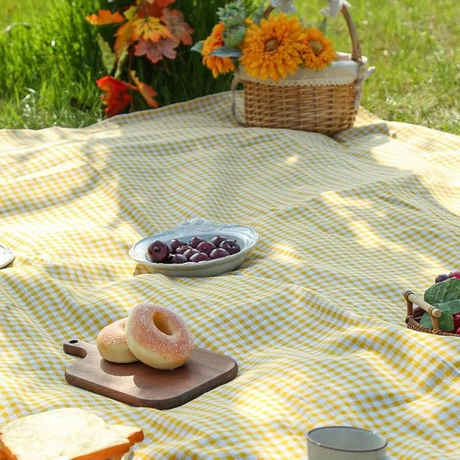 Outdoor Picnic Mat Quick-Dry Polyester Lightweight Foldable