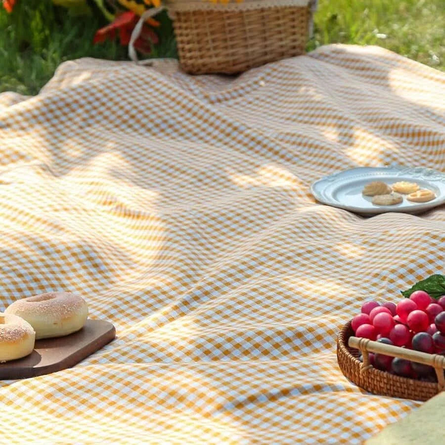 Outdoor Picnic Mat Quick-Dry Polyester Lightweight Foldable