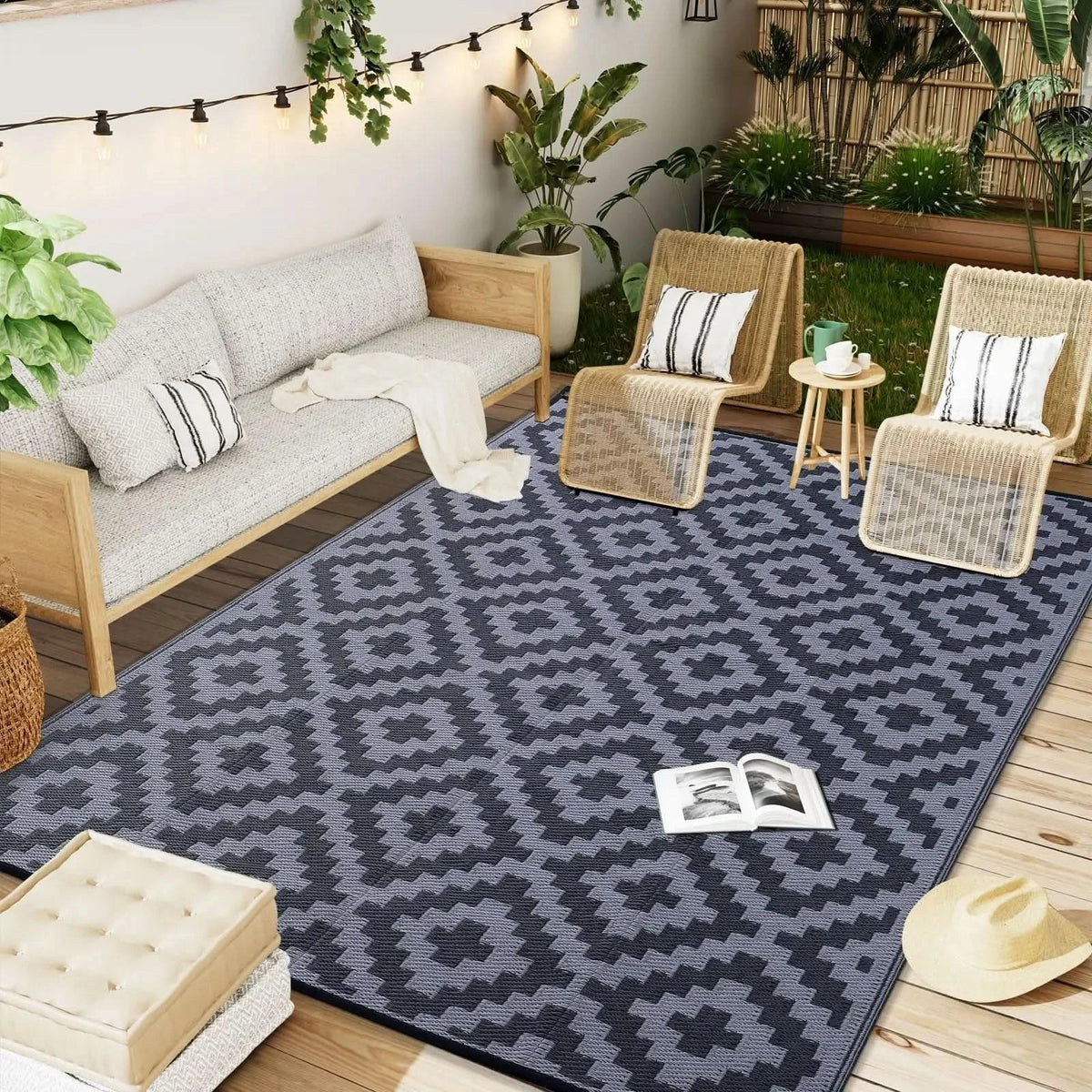 Outdoor Rug Reversible Geometric Waterproof & Non-Slip