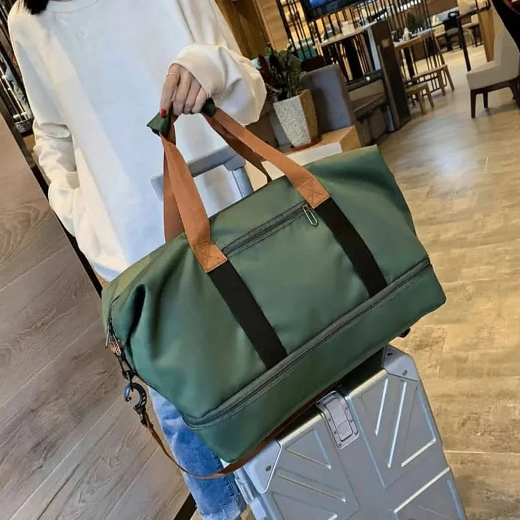 Sports Bag Shoe Compartment & Wet Pocket Detachable Strap